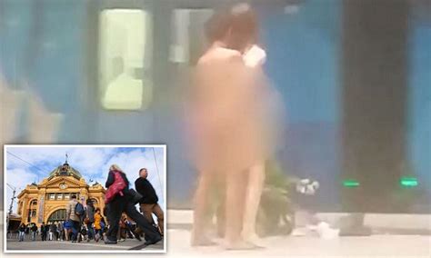 Naked Couple Caught Having Sex At Flinders Street Station Daily Mail Online