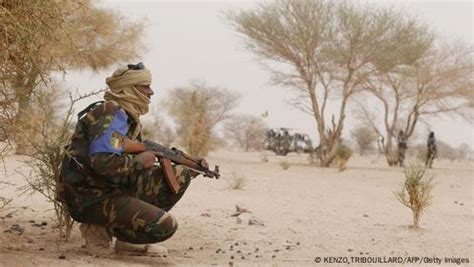 Au Mali la ville de Bourem entre les mains de groupes armés DW 12