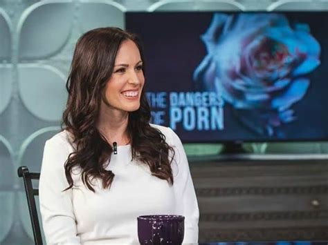 Ex Porn Star Urges Singles To Live In Purity Christian Learning News