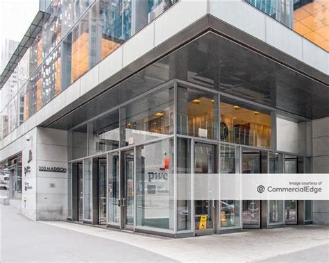 300 Madison Avenue 300 Madison Avenue Office Building