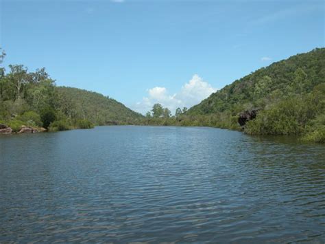 Paradise Dam - Biggenden. Qld. Sweetwater Fishing Australia