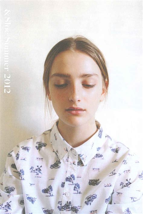Valensiya S14 Images