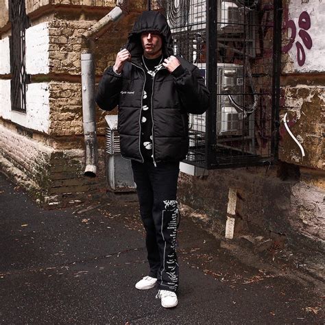 Первый взгляд: новый дроп киевского бренда Sort Company – DTF MAGAZINE ...