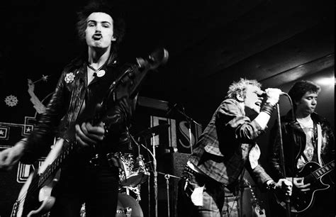 Otra legendaria banda tendrá su película La carrera de Sex Pistols llega a la pantalla grande