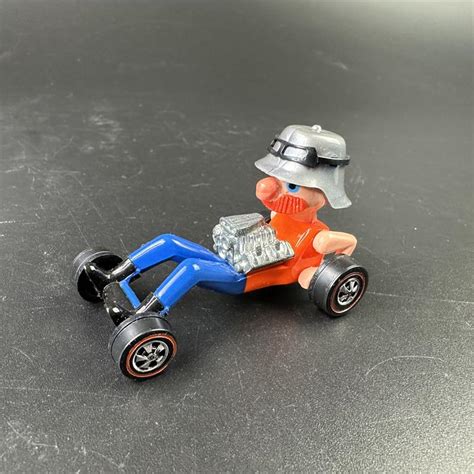 Hot Wheels Redline Farbs Red Catchup Mattel Cereal Promo With Goggles A