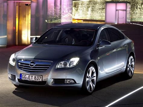 Фото Опель Инсигния седан / Opel Insignia 2011-2012