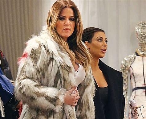 Kardashianka Pokaza A Ci Owy Brzuszek W Samym Bikini Jest Dzisiaj Hitem Dnia W Ameryka Skich