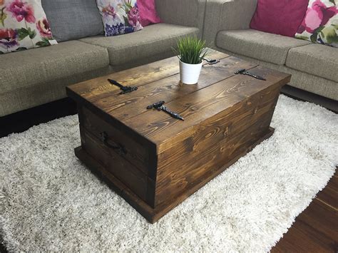 Solid Wood Rustic Handmade Pine Burley Beaulieu Table Chest Finished