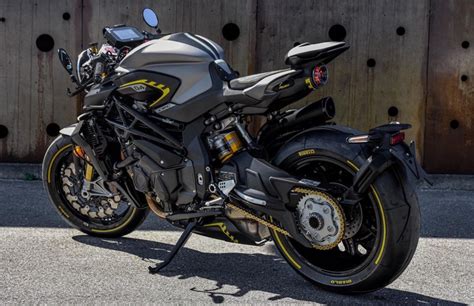 MV Agusta Rush Hyper Naked Style