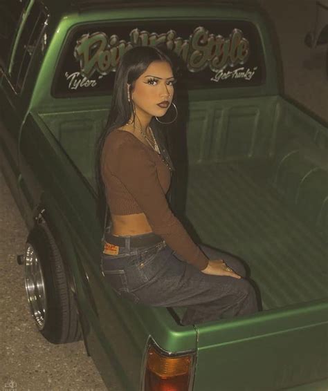 Pin By John Ramirez On Hot Rujas Cars And Bikes Cholo Style Latina Outfits Latina Fashion