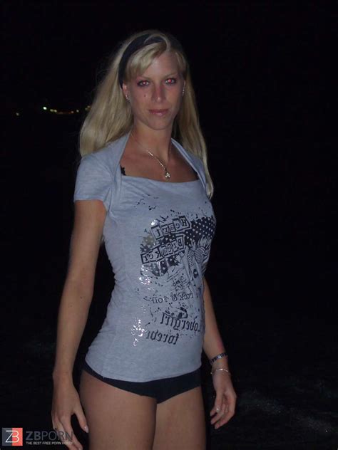 Magnificent Light Haired Lady ZB Porn