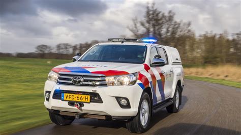 Toyota Hilux En Land Cruiser Voor Politie TopGear Nederland