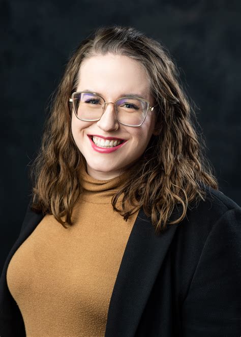 Social media reacts to the latest anna grace interview and claims 24