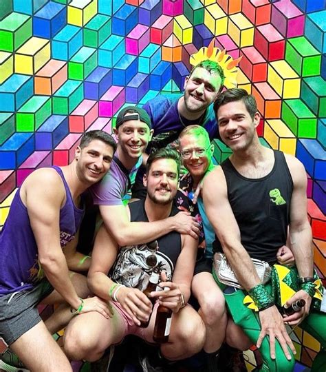 Chicago Gay Bars 2025 GayCities Chicago