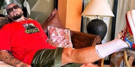 Gue Pequeno e il video hot postato sui social non è la prima volta