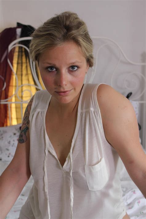 Tattooed Amateur Shows Her Big Booty And Plays With Her Shaved Pussy CoedCherry