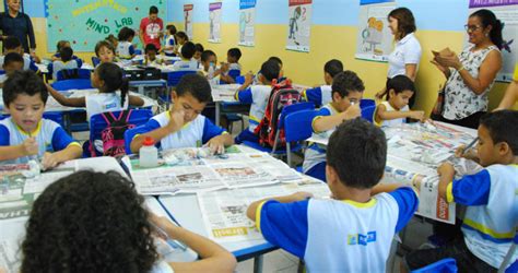 Alunos participam de oficina de Ciências na Escola Divino Espírito ...