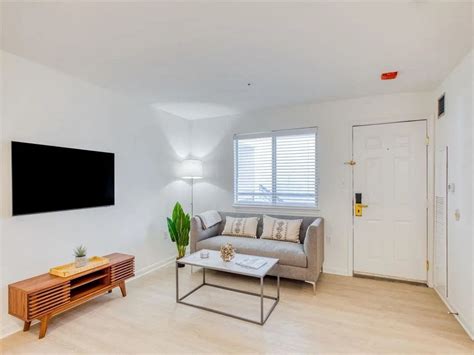 The Flats At Shady Grove Apartments 1380 Piccard Dr Rockville Md