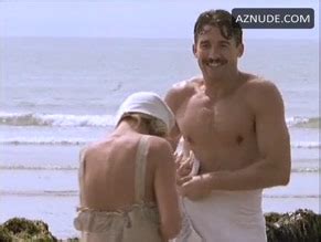 MOSLEY NUDE SCENES AZNude