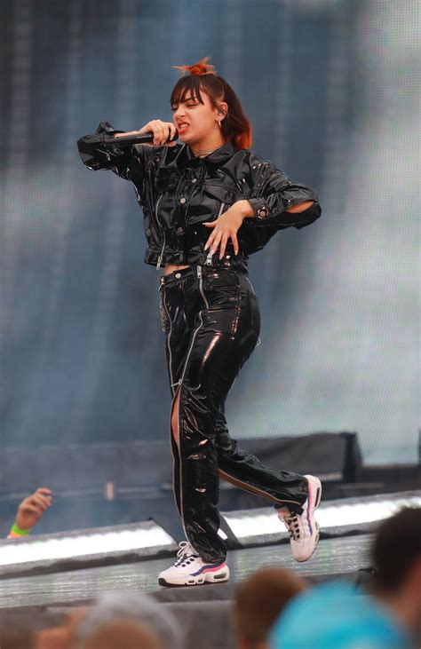 CHARLI XCX Performs at Reputation Stadium Tour in Auckland 11/09/2018