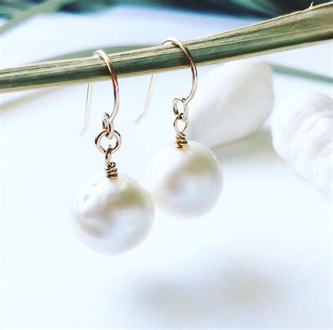 BAROQUE PEARL EARRINGS — SEA AND GLASS