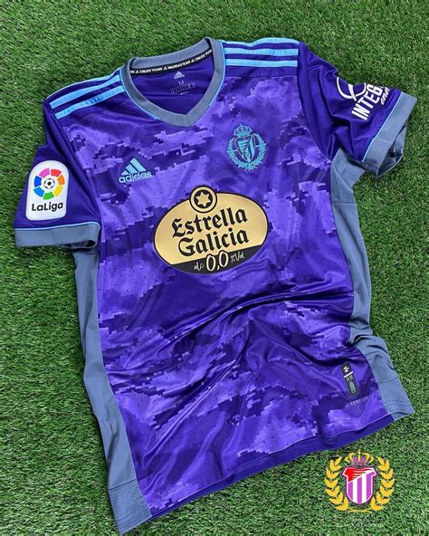 Valladolid 2021-22 Away 2 Kit