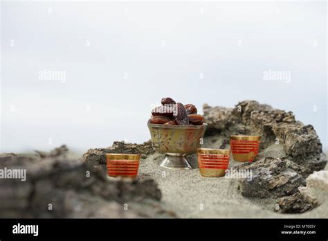 Ramadan dates or kurma for iftar opening Stock Photo - Alamy