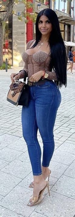 Horny Chica Kelsi Gomez Xxx Porn Album