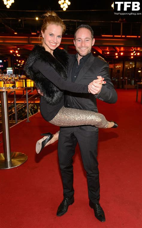 Sarah Latton Sarahlatton Nude Leaks Photo Thefappening