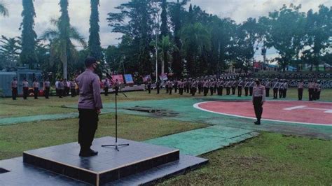 23 Personel Polres Landak Naik Pangkat Berikut Daftar Namanya