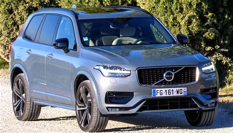 Volvo Xc90 R Design Wallpaper Hd Download