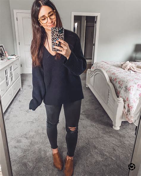 Fans are talking about models qvc and their favorite outfits 4