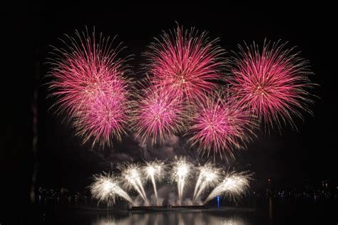 About – Vancouver Fireworks