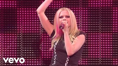 Avril Lavigne The Best Damn Tour Live In Toronto Trailer Video