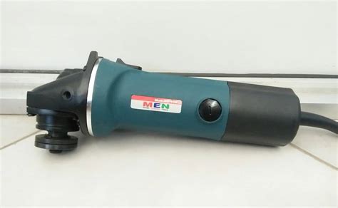 men angle grinder  mm surplus