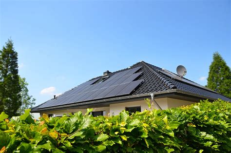 Residential Solar Roofing Installation Guide