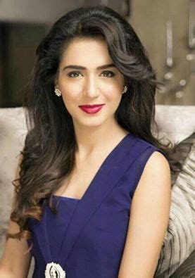 5 Hot Sexy Mansha Pasha Bikini Pics