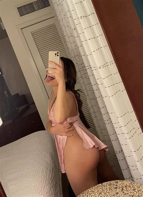 Waiting For My Neighbor To Come Over Nudes Nextdoorasians Nude Pics Org