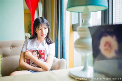 XiuRen秀人网 No 1014 嫩模艾栗栗性感小秘书黑色包臀短裙配黑色丝袜诱惑写真46P ia 500000164 Porn Pic