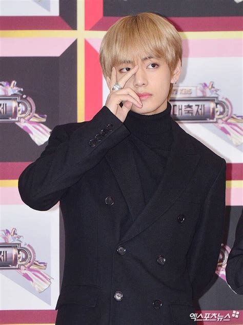 Taehyung On 2017 Kbs Song Festival Kim Taehyung Amino
