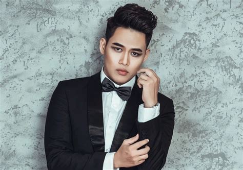 Hot boy trà sữa bị chỉ trích giả tạo đổi đời sau đêm giờ ra sao