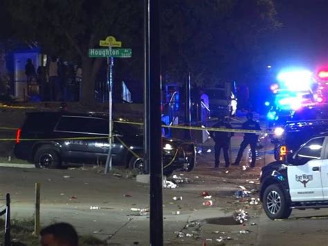 Tiroteo En Fort Worth Texas Deja 3 Muertos Y 8 Heridos