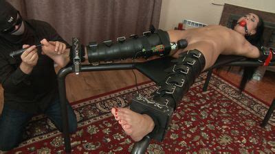 Orgasms And Tickling Anna Loves Vibrating Dildo X HD