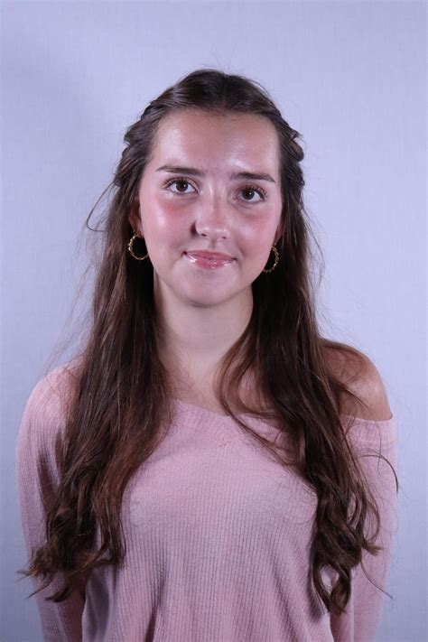 Sophie Sexton – Manual RedEye