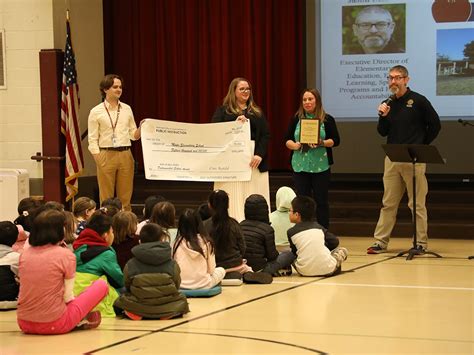 Maple Elementary Earns Distinguished School Award - Seattle Public Schools