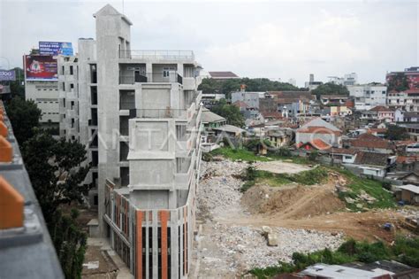 PEMBANGUNAN RUMAH DERET DI BANDUNG ANTARA Foto