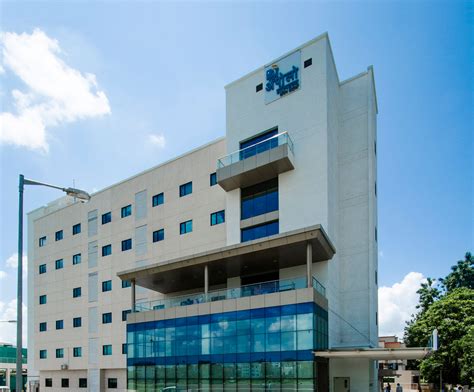 Apollo Hospital Karur 3
