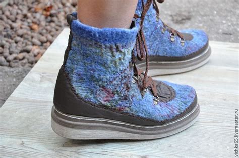 Валяные ботинки с вставками из кожи. Павловопосадский платок | Bottes ...