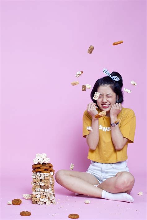 Common household items you can use as props – Artofit