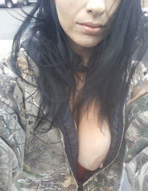 A Quick Parking Lot F Lash Porn Pic